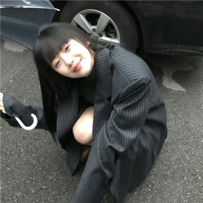 想被拥抱的12个女人